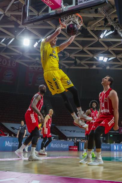 篮锋线的核 篮锋线的核